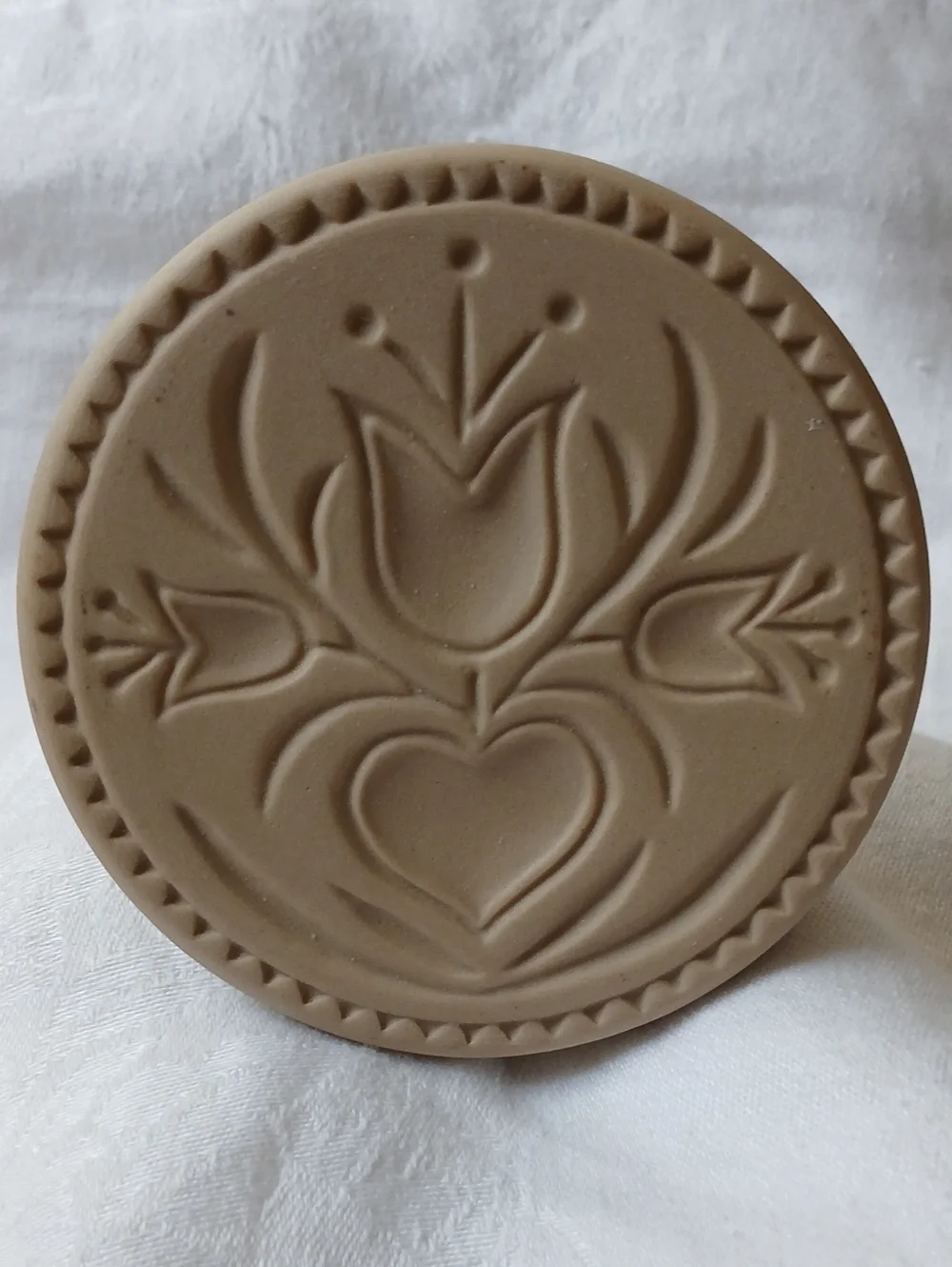 Brown Bag Cookie ButterPress Tulip Heart #17 Used
